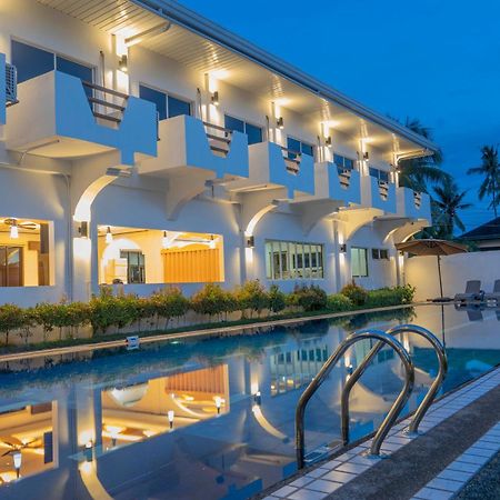 Adela Resort Panglao Exterior photo