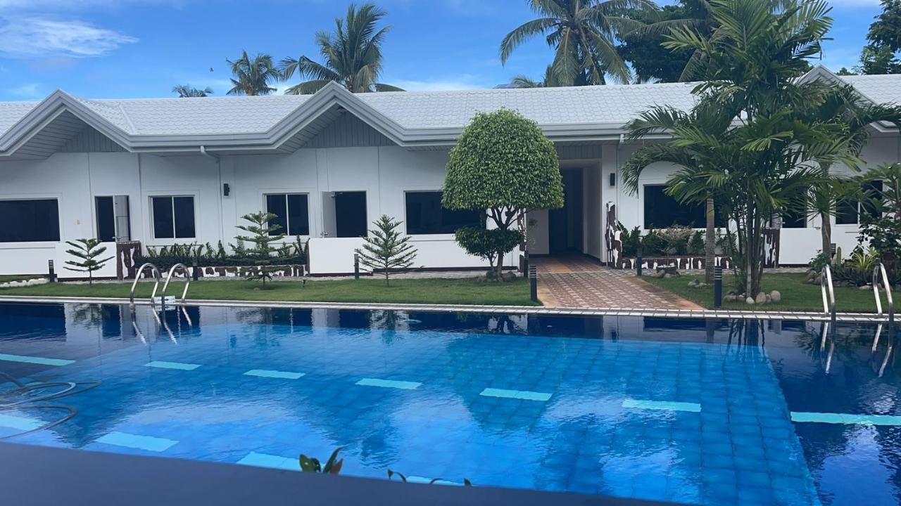 Adela Resort Panglao Exterior photo