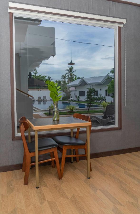Adela Resort Panglao Exterior photo