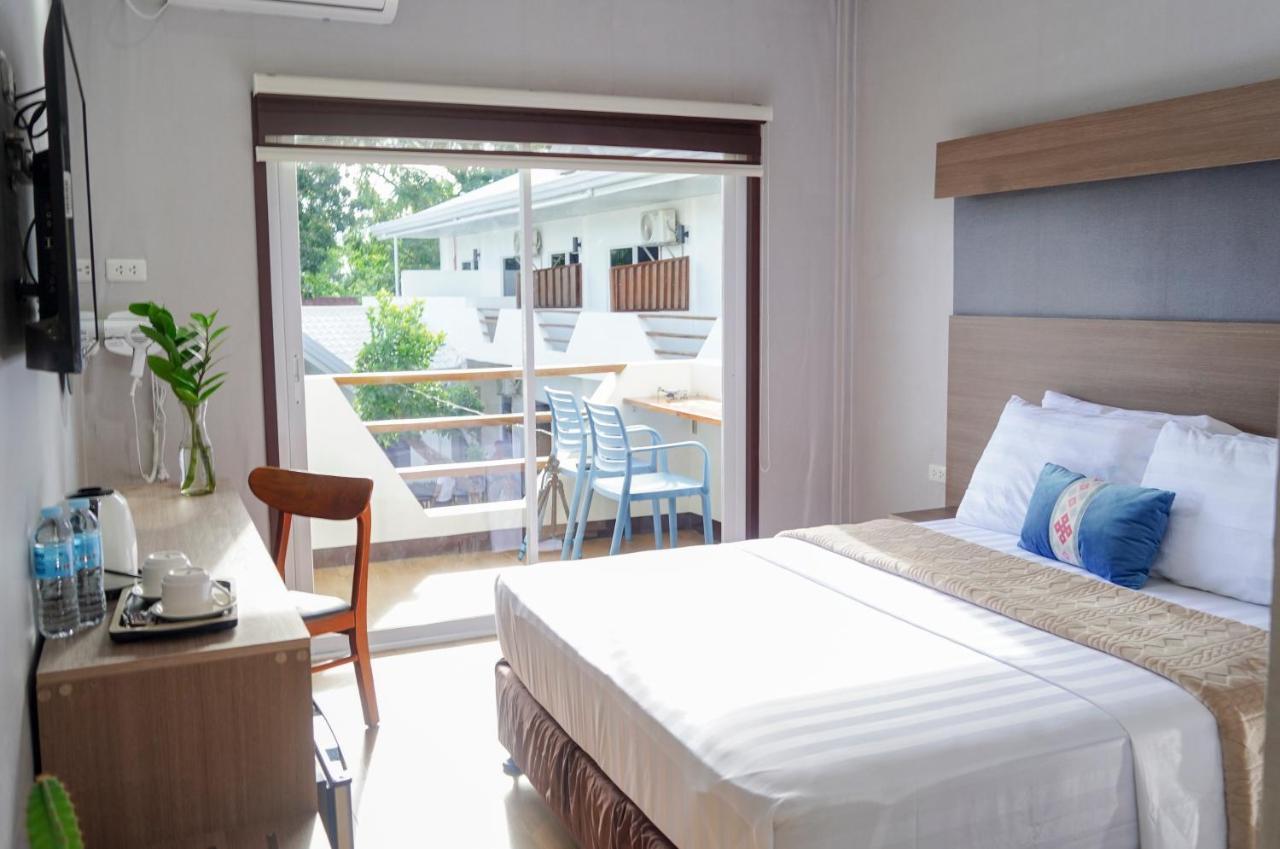 Adela Resort Panglao Exterior photo